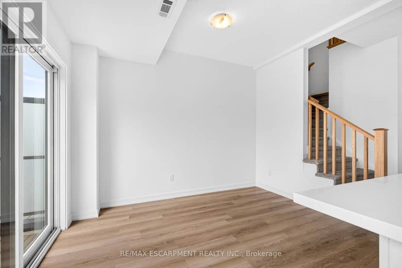 55 Great Falls Boulevard — photo 18 of 40