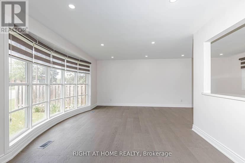 5154 New Street — photo 2 of 39