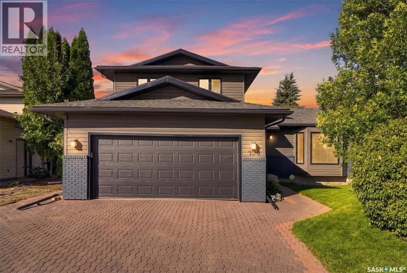 139 Neusch CRESCENT — photo 1 of 40