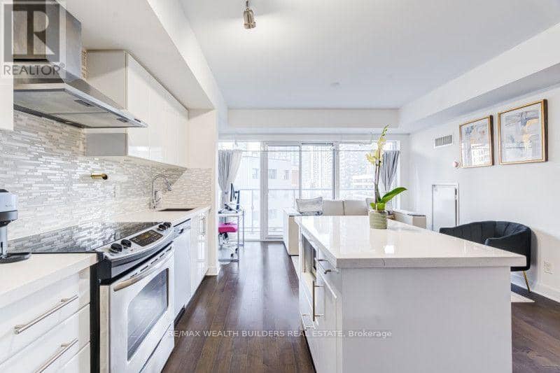 1707 - 58 Orchard View Boulevard, Toronto, photo 4