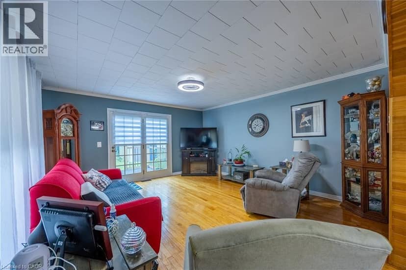 55716 MAIN Street — photo 17 of 32