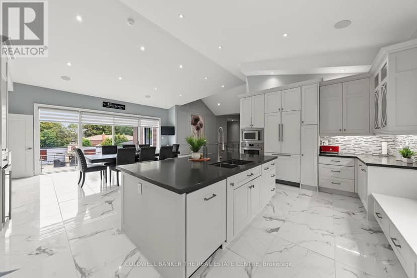 43 Wellington Street — photo 9 of 29