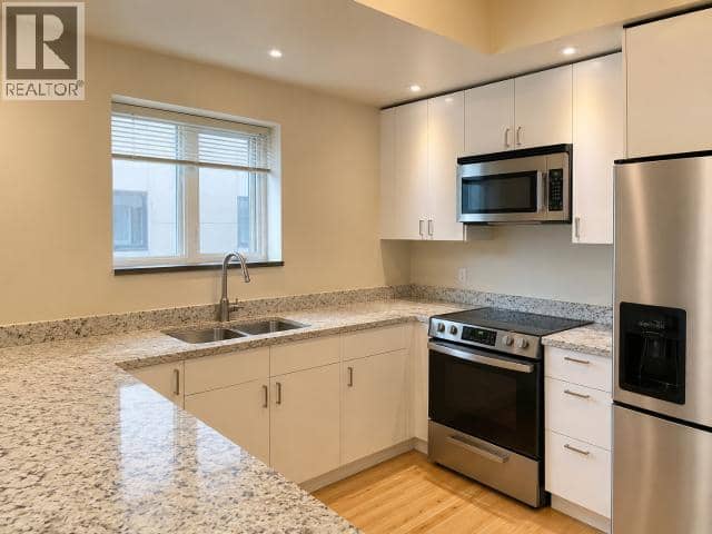 305-602 Main Street, Whitehorse, photo 8