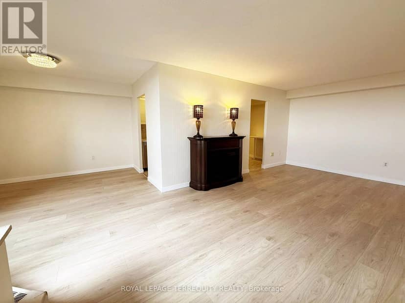 1901 - 420 Mill Road, Toronto, photo 7