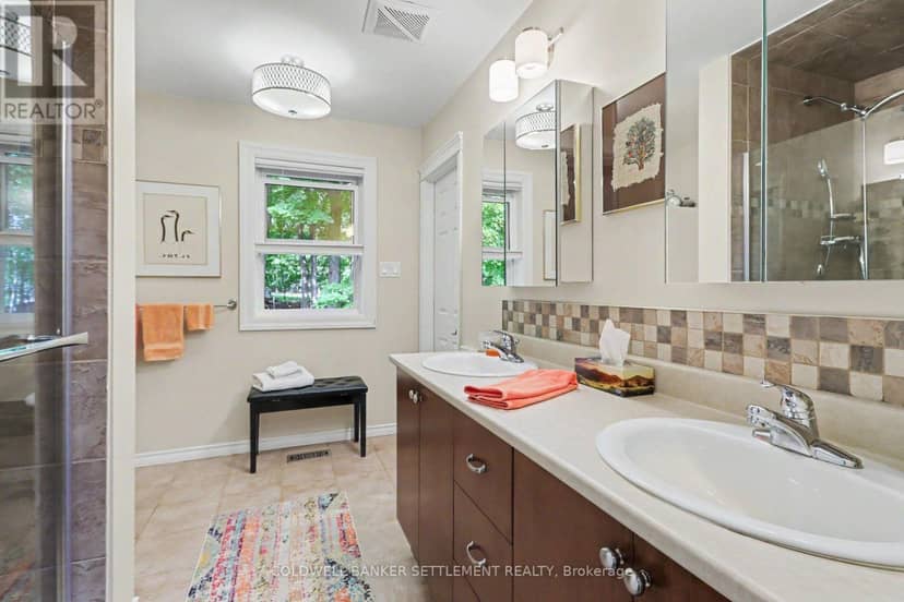 142 Trillium Drive — photo 22 of 40