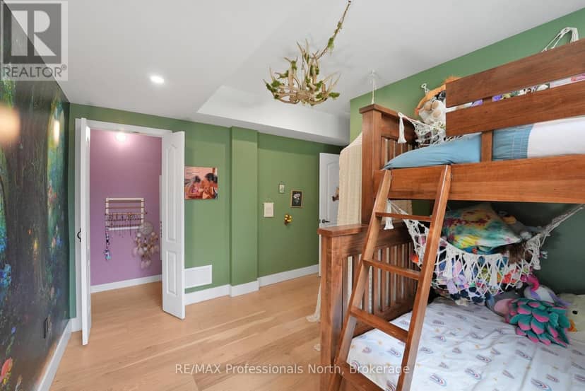 4318 Glamorgan Road — photo 33 of 40