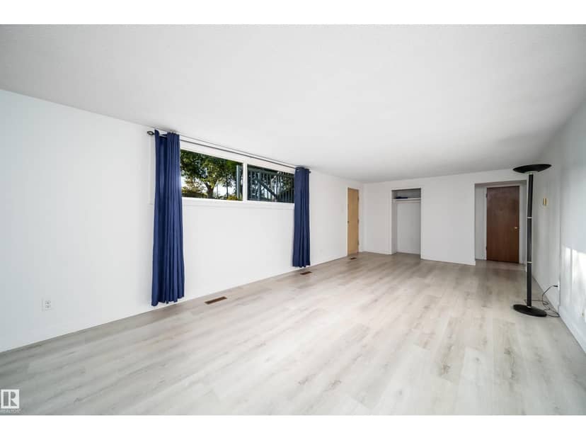 12825 102 ST NW — photo 33 of 40