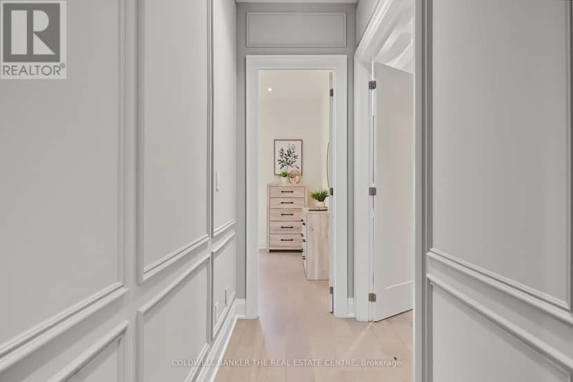 43 Wellington Street — photo 17 of 29