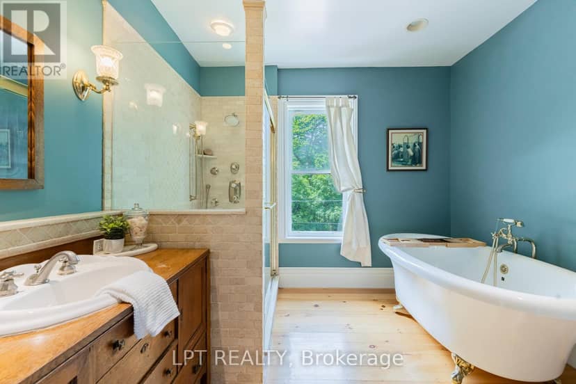 283 Hastings Street — photo 22 of 39