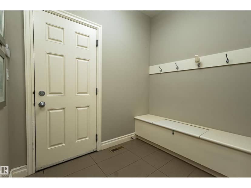 233 Hawks Ridge Bv NW — photo 23 of 40