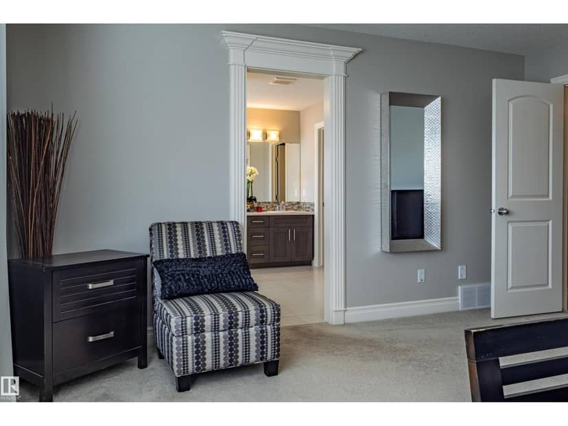 233 Hawks Ridge Bv NW — photo 32 of 40