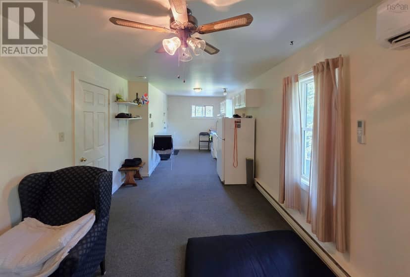 7402 3 Highway — photo 14 of 16