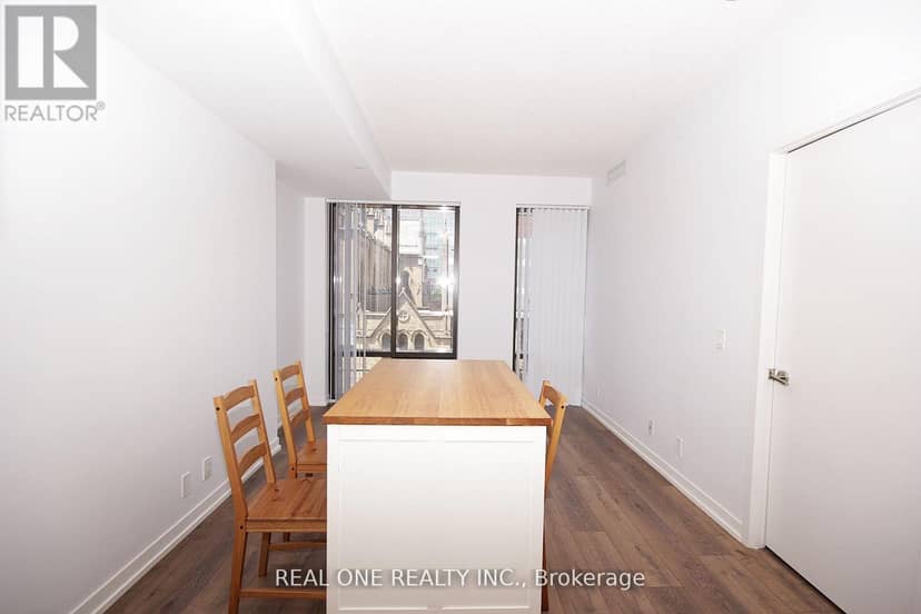 216 - 60 Shuter Street — photo 8 of 18