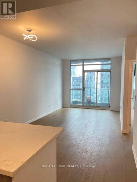 2506 - 219 Fort York Boulevard — photo 1 of 12