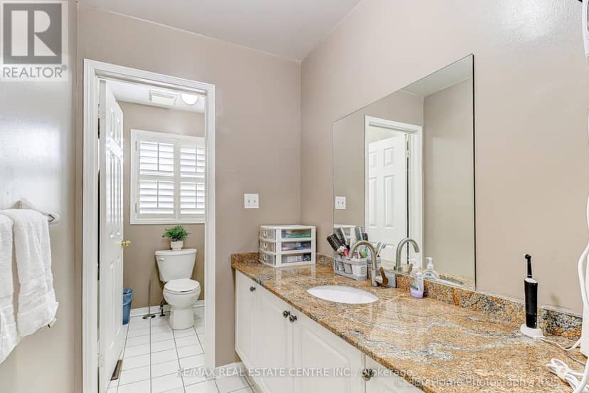 806 White Clover Way — photo 20 of 40