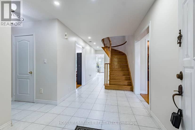 42 Porteous Circle — photo 8 of 40