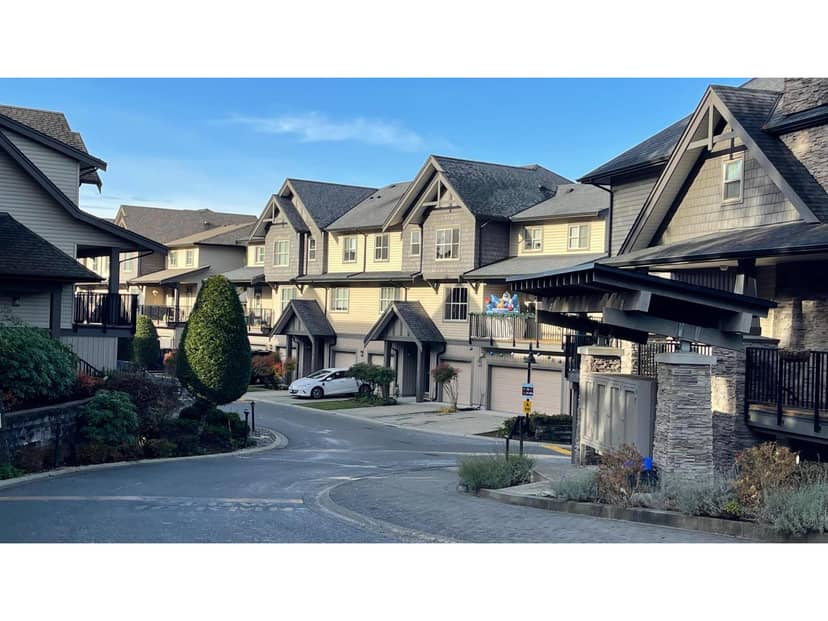98 9525 204 STREET, Langley