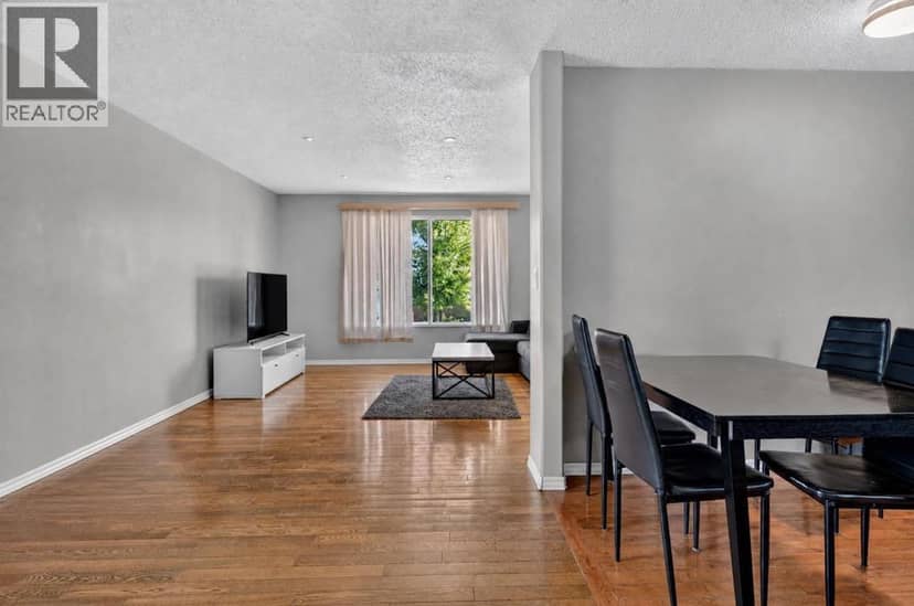 4843 7 Avenue SE — photo 9 of 27