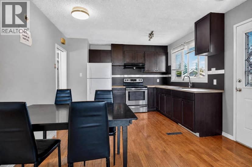 4843 7 Avenue SE, Calgary, photo 8