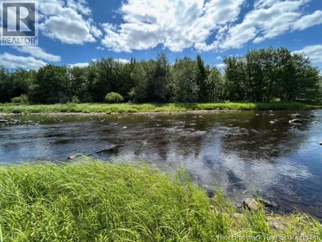 11 Dale Aubin Lane — photo 2 of 27