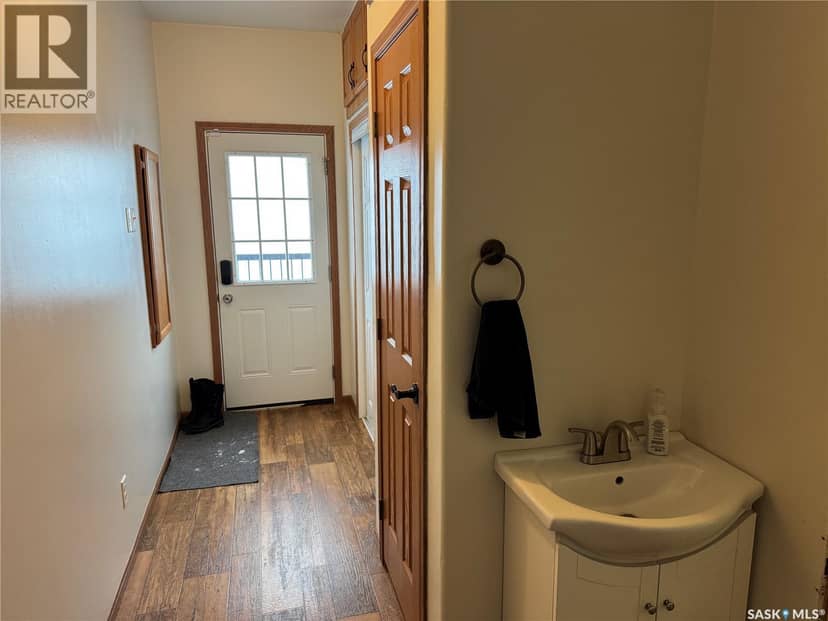 528 Duke STREET — photo 6 of 40