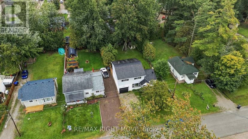 3425 Coronation Avenue — photo 33 of 38