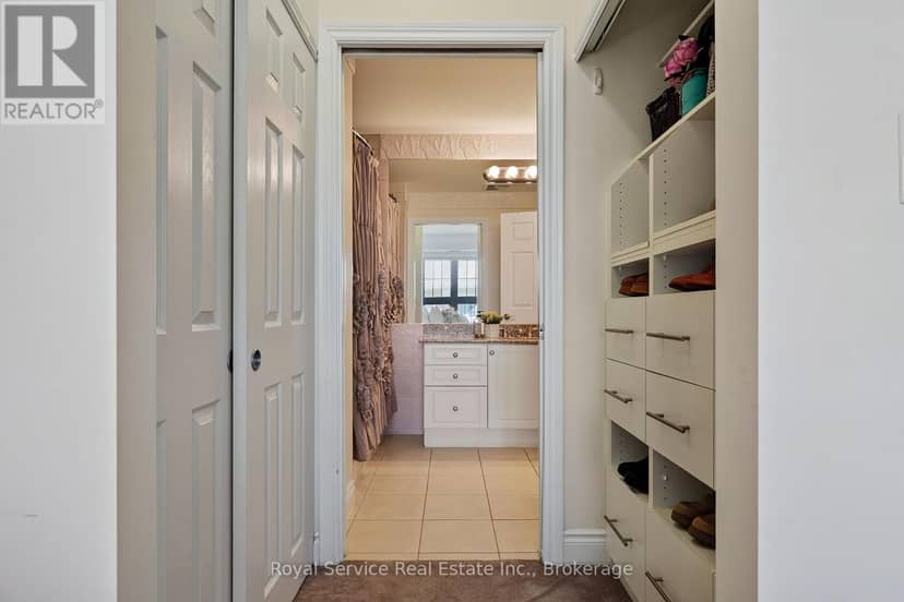 206 - 148 Third Street — photo 35 of 40