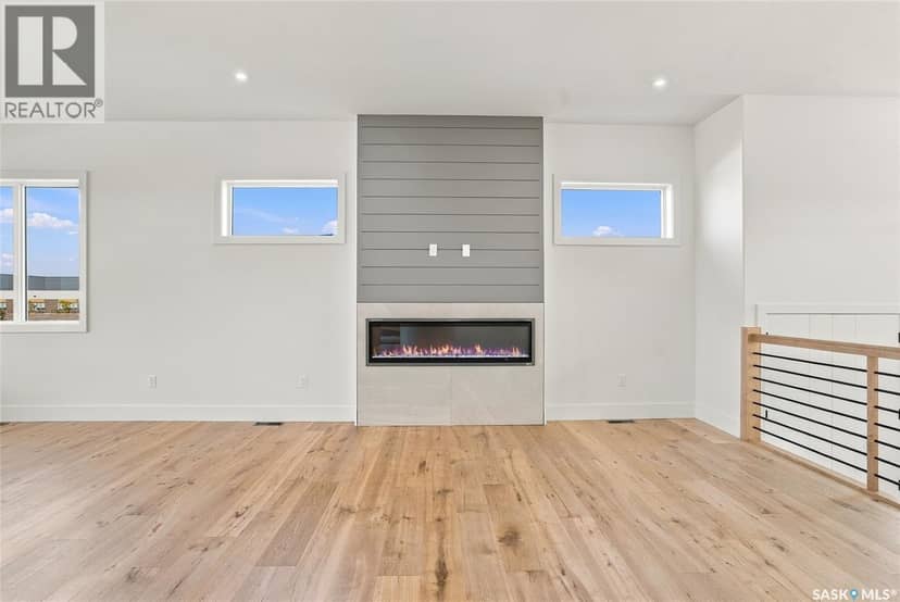 430 Augusta BOULEVARD — photo 10 of 40