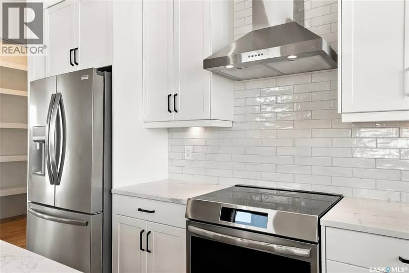 430 Augusta BOULEVARD — photo 14 of 40