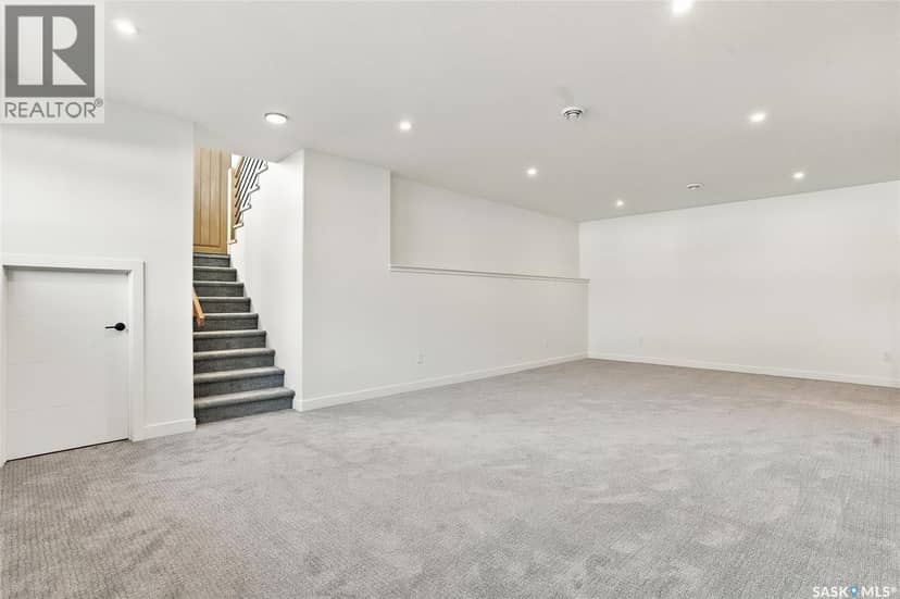 430 Augusta BOULEVARD — photo 39 of 40