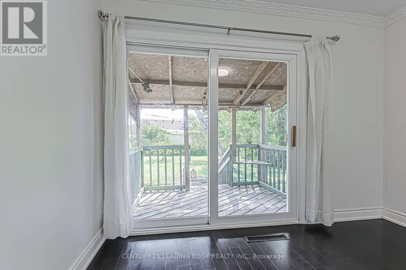 246 Ellington Drive — photo 20 of 40