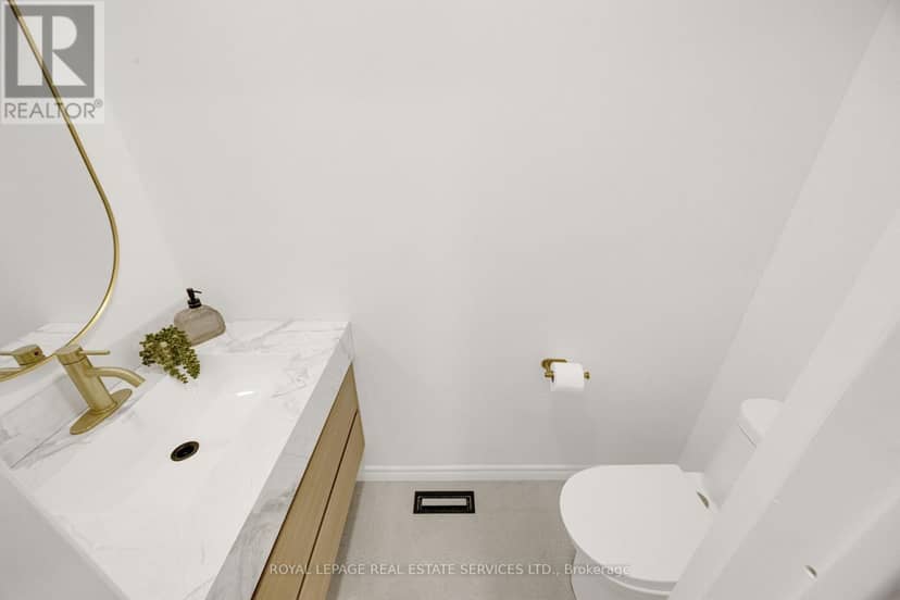 2048 Sixth Line — photo 17 of 40