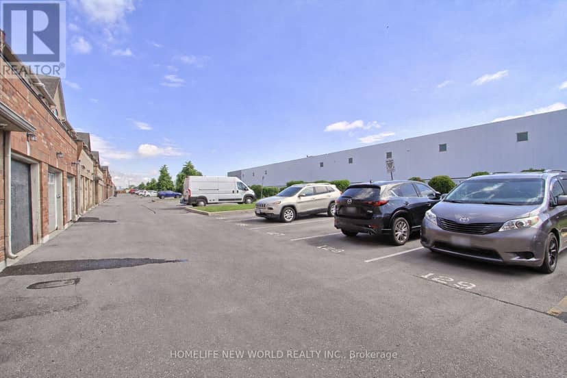 3 - 133 Isaac Devins Boulevard — photo 18 of 20