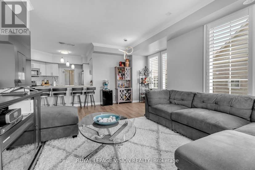 Listing 30304373 — photo 11 of 40