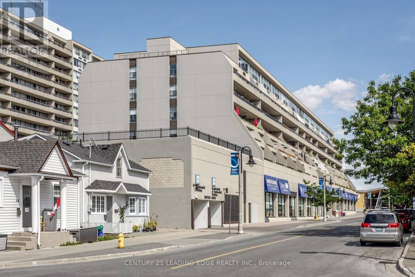 429 - 50 Richmond Street E, Oshawa, photo 2