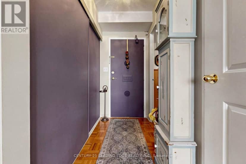 429 - 50 Richmond Street E, Oshawa, photo 6