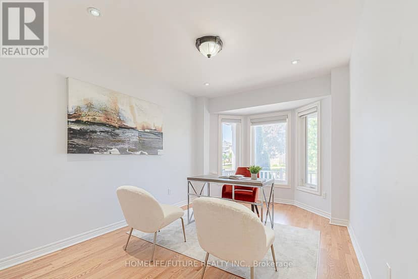 42 Boxwood Crescent — photo 15 of 40