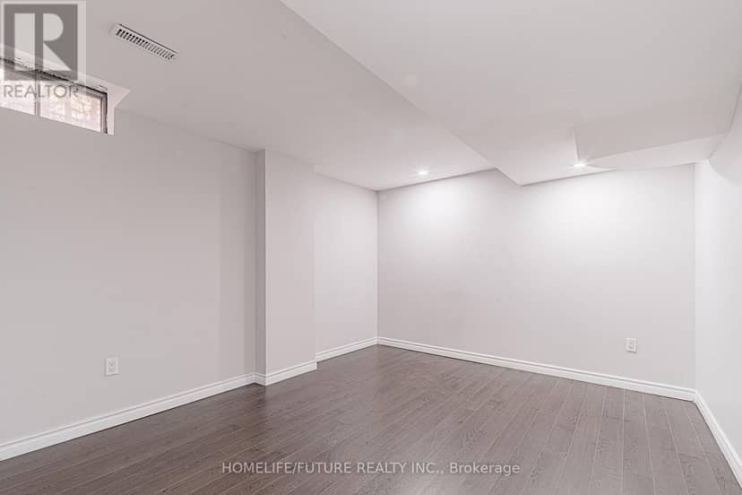 42 Boxwood Crescent — photo 39 of 40