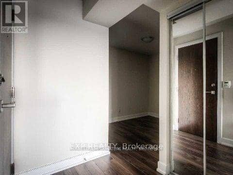 2221 - 2 Eva Road — photo 19 of 20