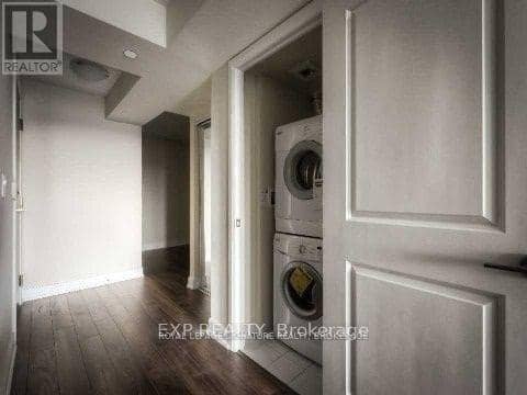 2221 - 2 Eva Road — photo 20 of 20