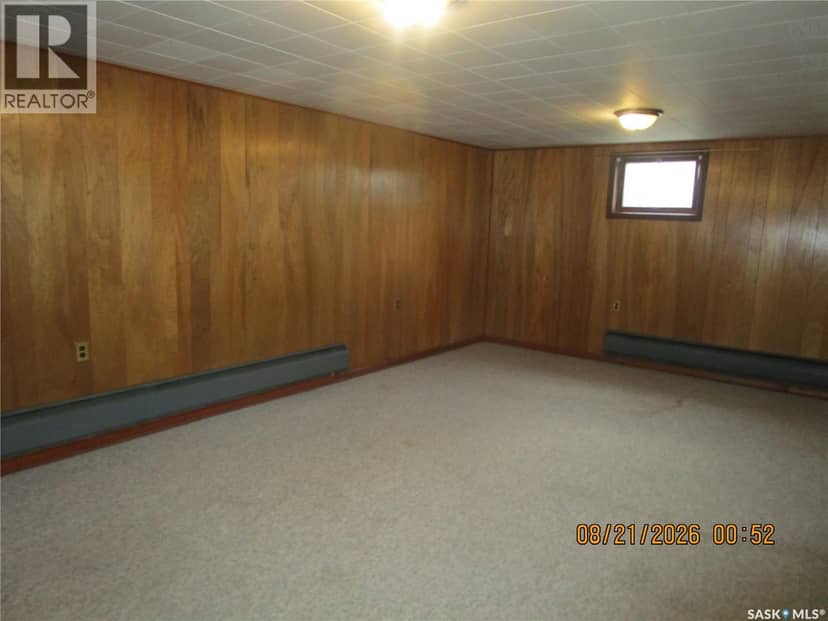 112 Wood Crescent — photo 16 of 26