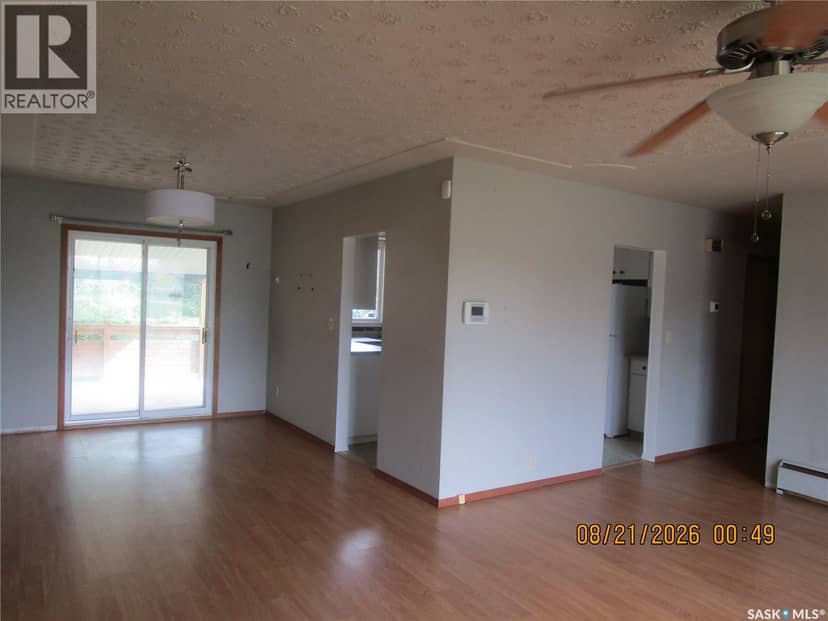 112 Wood Crescent — photo 12 of 26
