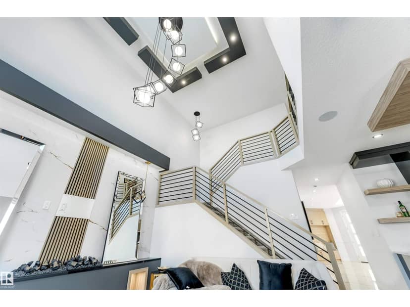 2514 63 AV — photo 20 of 40