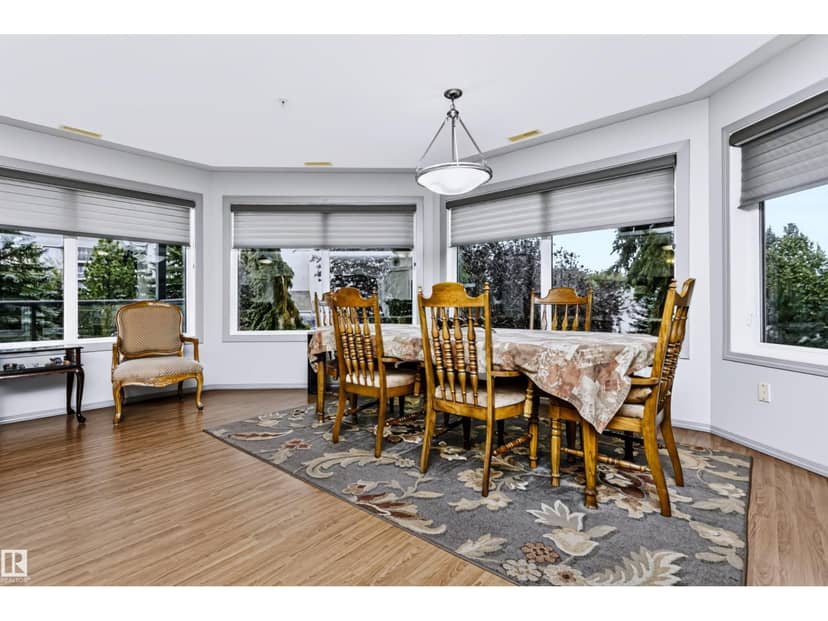 #218 261 Youville Dr E NW — photo 12 of 40