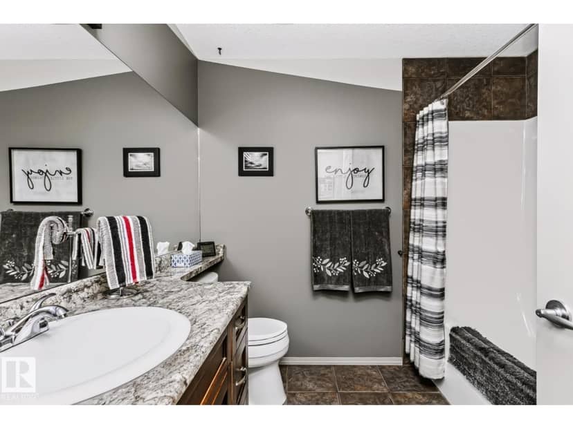 #218 261 Youville Dr E NW — photo 30 of 40