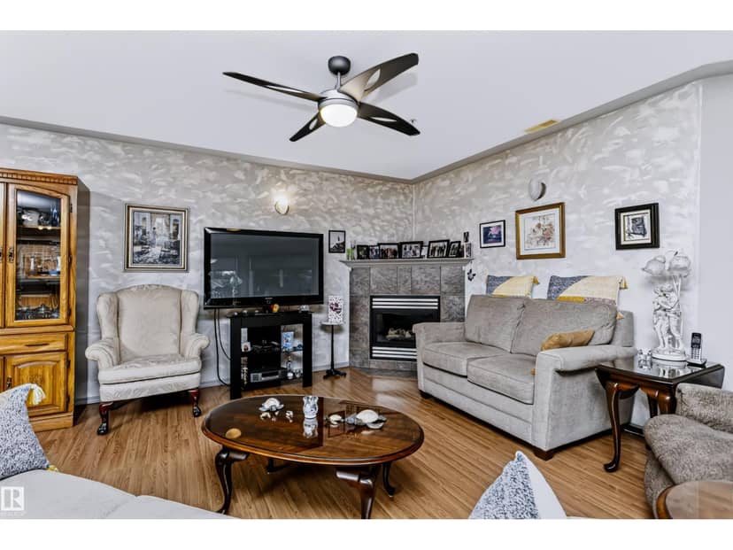 #218 261 Youville Dr E NW — photo 9 of 40