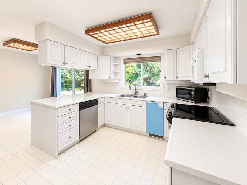 12501 53 AVENUE, Surrey, photo 3