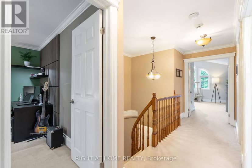 103 Borealis Crescent — photo 21 of 40
