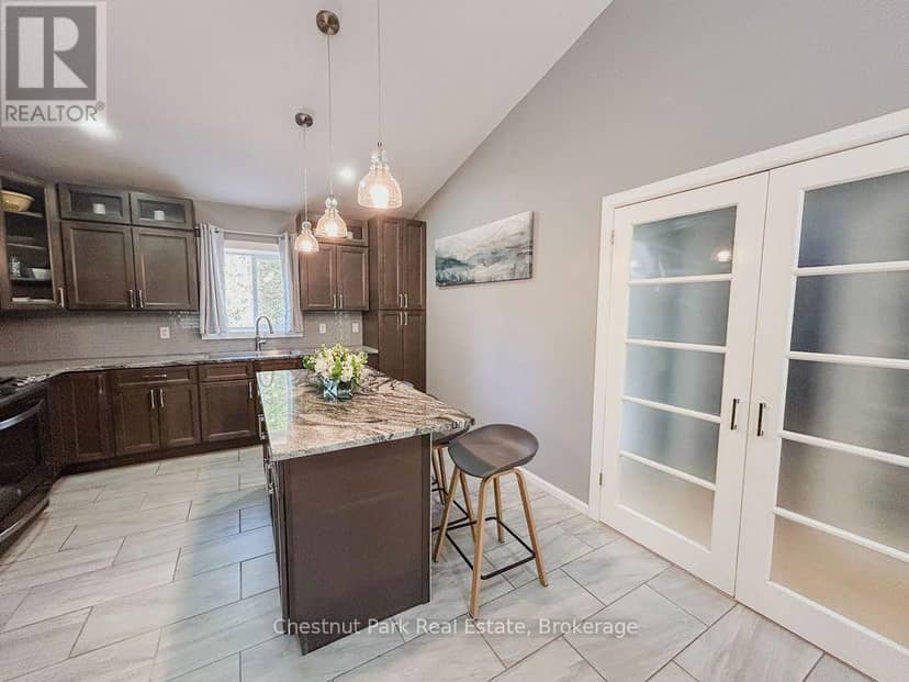 1170 Alderdale Road — photo 14 of 40