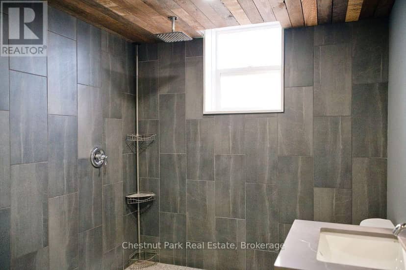 1170 Alderdale Road — photo 33 of 40
